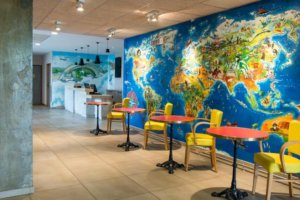 Ibis Budget Aeroport Lyon Saint Exupery Коломбье-Сонье Экстерьер фото