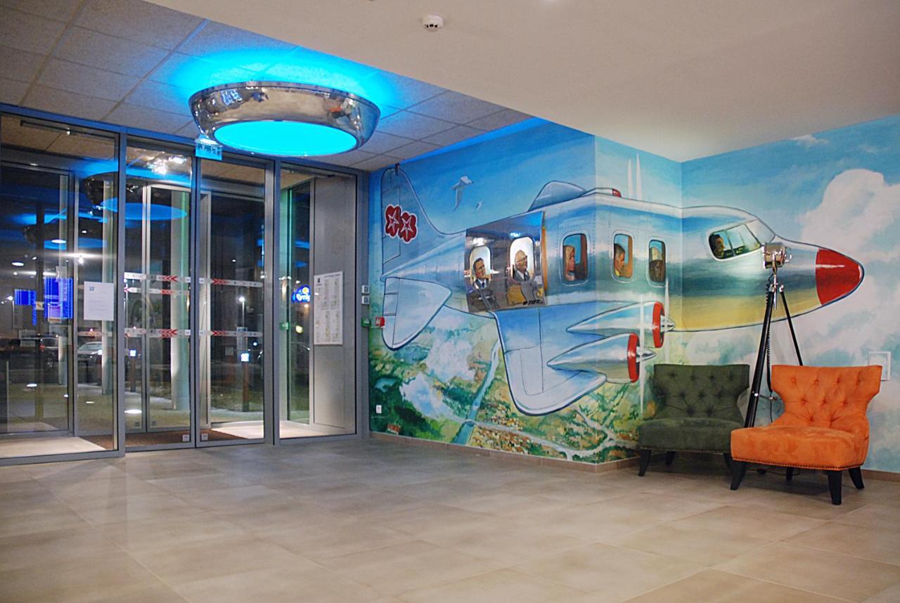 Ibis Budget Aeroport Lyon Saint Exupery Коломбье-Сонье Экстерьер фото