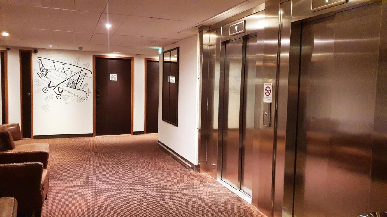 Ibis Budget Aeroport Lyon Saint Exupery Коломбье-Сонье Экстерьер фото
